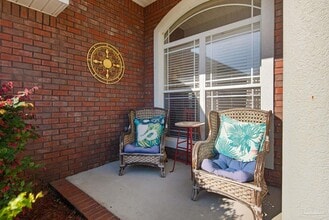 6165 Winchester Cir in Milton, FL - Building Photo - Building Photo