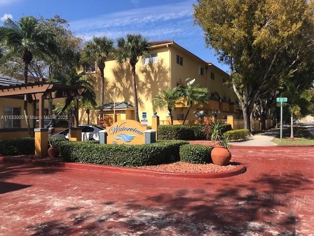 14961 SW 82nd Ln in Miami, FL - Building Photo - Building Photo