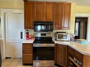 41 Ocean View Rd in Swampscott, MA - Building Photo - Building Photo