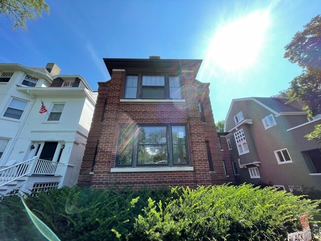 property at 1233 Judson Ave