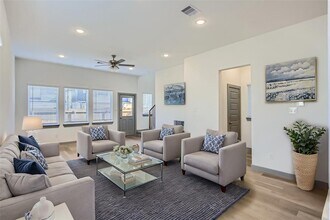 33106 Oak Hts Pl in Magnolia, TX - Building Photo - Building Photo