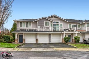 14635 SW Beard Rd in Beaverton, OR - Building Photo