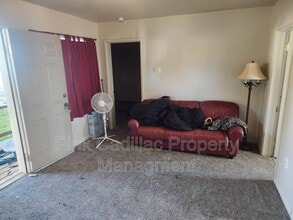 311 E Grove Ave in Parma, ID - Building Photo - Building Photo