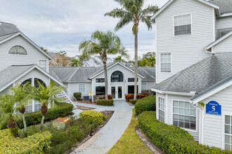 Carrollwood Gables in Tampa, FL - Building Photo - Building Photo