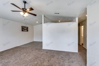 9912 Hustead St in Dallas, TX - Building Photo - Building Photo