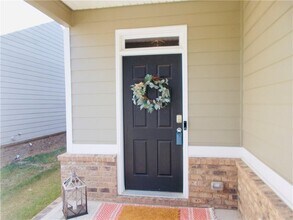 89 Rainy Ct in Hoschton, GA - Building Photo - Building Photo