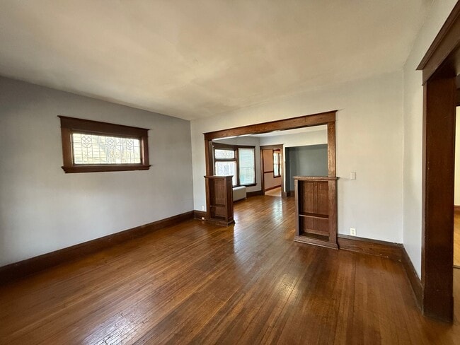 950 Arkwright St N in St. Paul, MN - Building Photo - Building Photo