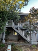 207 New York Ranch Rd in Jackson, CA - Building Photo