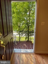 650 9th St SW in Washington, DC - Building Photo