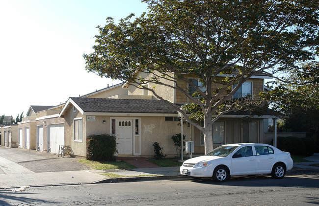 511 S K St in Oxnard, CA - Foto de edificio - Building Photo