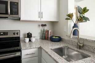 Avana Cliffside in Malden, MA - Building Photo