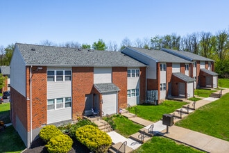 Hanover Village Apartments in Wilkes-Barre, PA - Building Photo - Building Photo