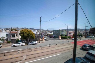 1832-1832 San Jose Avenue in San Francisco, CA - Building Photo - Building Photo