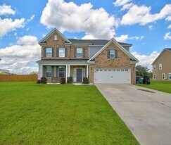 57 Gracyn Ln in Ludowici, GA - Building Photo