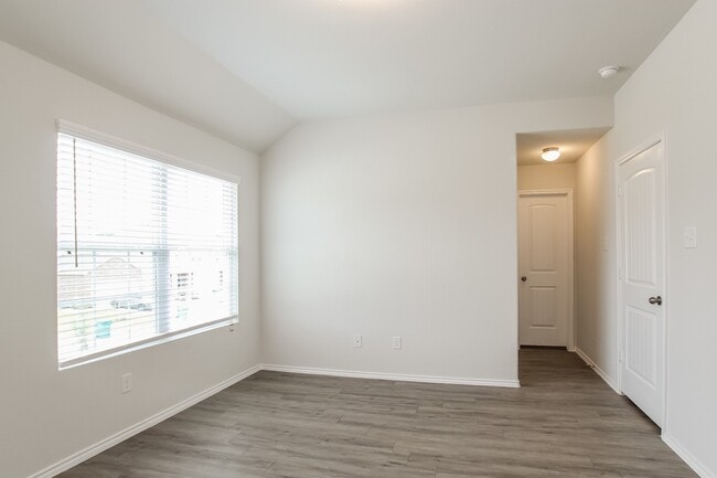 property at 305 Shelby Meadow Dr