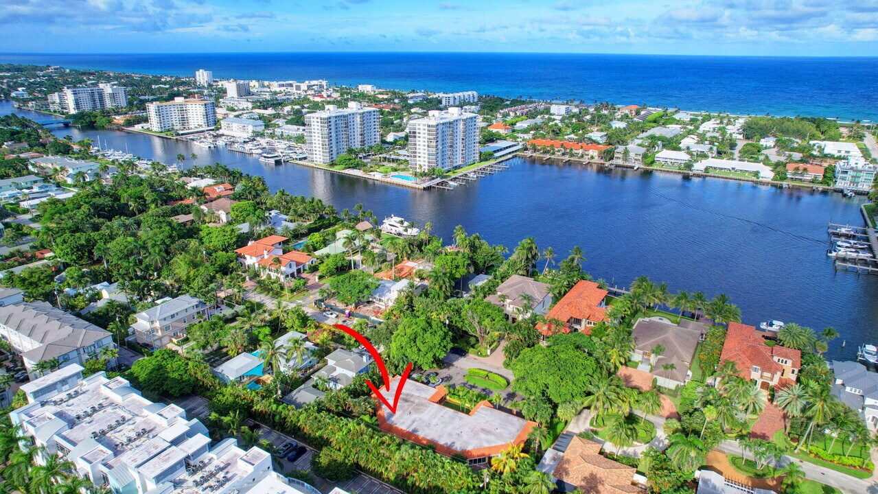 318 SE 7th Ave in Delray Beach, FL - Building Photo