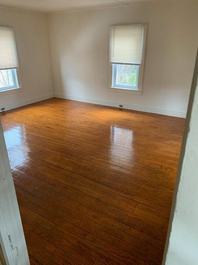 24 Pearl St in Keene, NH - Building Photo - Building Photo