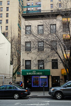 240 E 23rd St in New York, NY - Building Photo - Building Photo