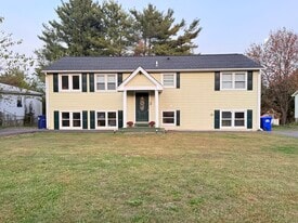 65 Muir Terrace in Southington, CT - Building Photo