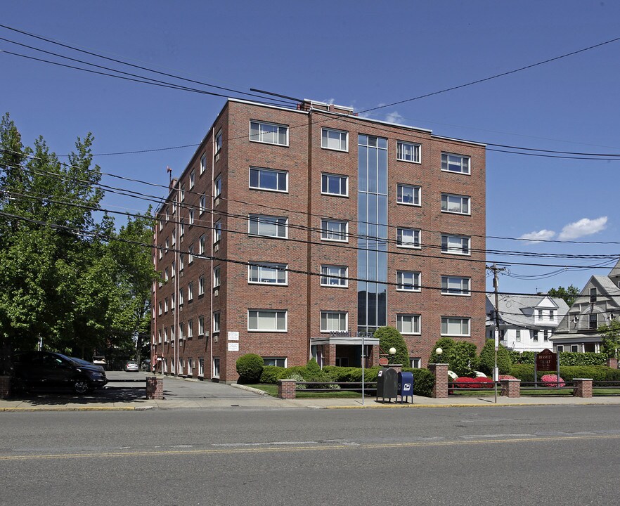 The Summit House in Arlington, MA - Building Photo