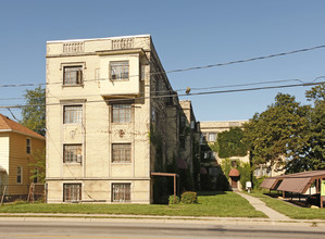 Brown Street Apartments in Jackson, MI - Foto de edificio - Building Photo