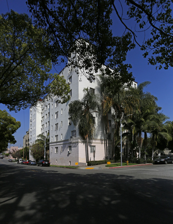 Linda Vista in Los Angeles, CA - Building Photo