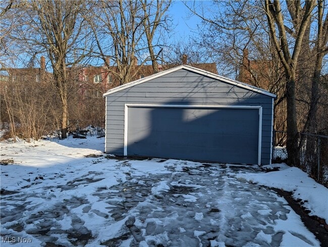 2939 E 130th St in Cleveland, OH - Building Photo - Building Photo