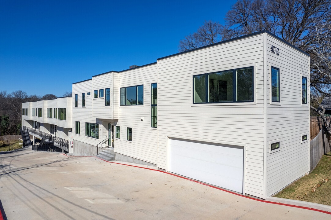 Clawson Place Condos in Austin, TX - Building Photo