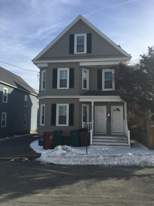 9 Gershom Ave in Lowell, MA - Building Photo