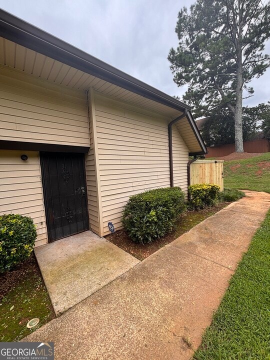 3156 Tangerine Ct in Decatur, GA - Building Photo