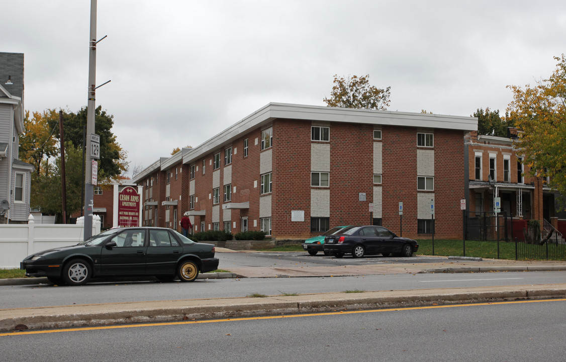 Cason Arms Apartments in Baltimore, MD - Building Photo