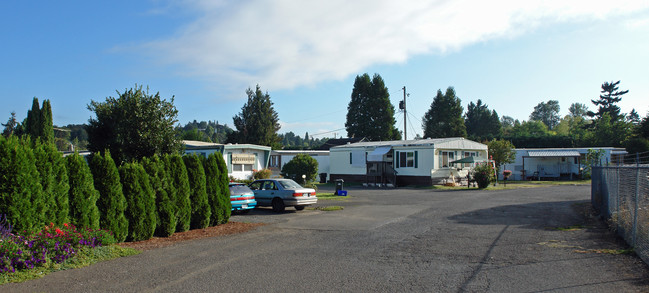 3998 Franklin Blvd in Eugene, OR - Building Photo - Building Photo