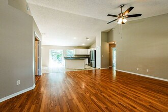 1320 Rain Forest Ln in Minneola, FL - Building Photo - Building Photo