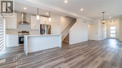 3911 Auckland Ave. in London, ON - Building Photo - Building Photo