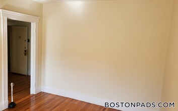 1191 Boylston St, Unit 39 in Boston, MA - Building Photo - Building Photo