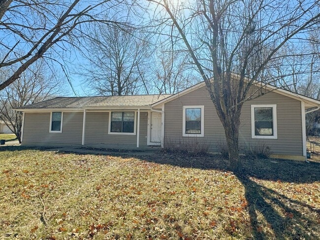 property at 12 SE 190 Rd