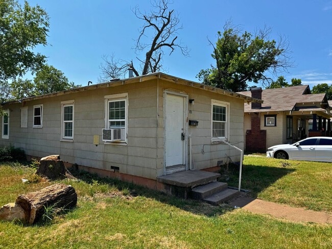 property at 1401 Fillmore St