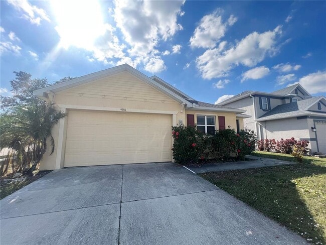 9996 Spring Gulch Ln in Punta Gorda, FL - Foto de edificio - Building Photo