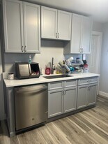 119 Woodward Ave, Unit #1 in Norwalk, CT - Building Photo