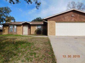 2215 Phyllis Dr in Copperas Cove, TX - Building Photo
