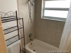 9451 Evergreen Pl in Davie, FL - Building Photo - Building Photo