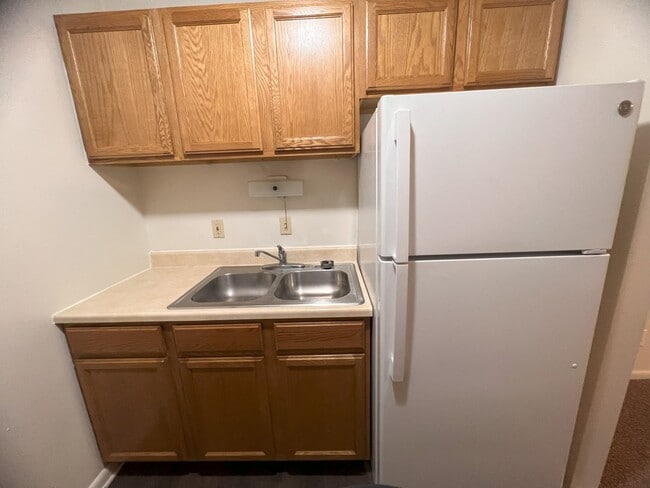 property at 1819 University Dr