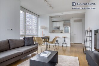 635 W 42nd St, Unit FL27-ID1476 in New York, NY - Building Photo - Building Photo