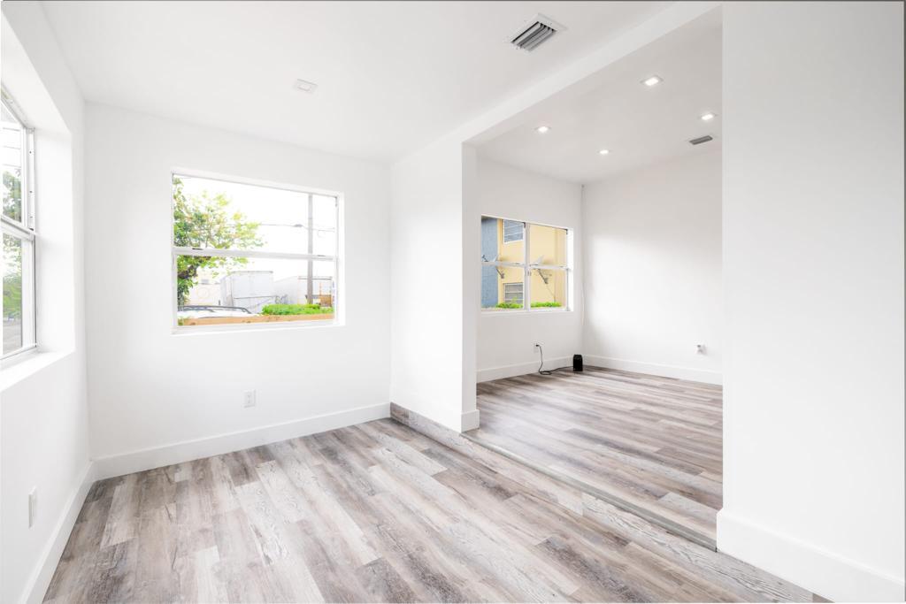 2135 SW 4th St in Miami, FL - Building Photo