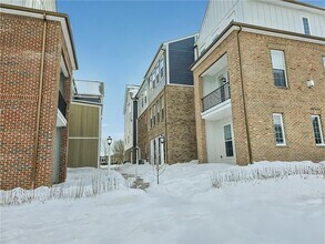 305 Frederick Wy in Cranberry Township, PA - Building Photo - Building Photo