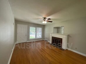 1135 Brightling Dr in Olivette, MO - Building Photo - Building Photo