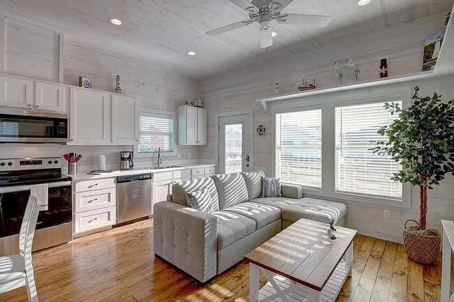 1924 Eleventh St, Unit ID1023237P in Port Aransas, TX - Foto de edificio - Building Photo