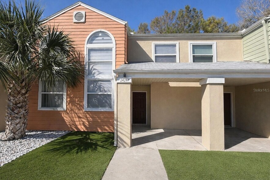 2428 Summerfield Pl in Kissimmee, FL - Building Photo