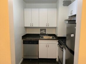 Luxury 5th Avenue 1 Bedroom - Available Now in New York, NY - Building Photo - Building Photo