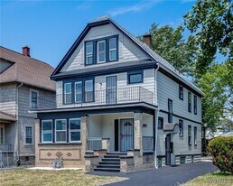 266 Lasalle Ave in Buffalo, NY - Building Photo